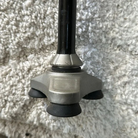 Hurricane walking cane. Used very lil. - Picture 3 of 5